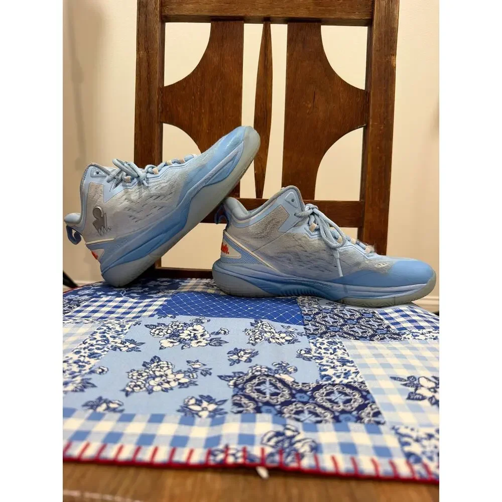 Moolah Kicks Women's Basketball Shoes size 6